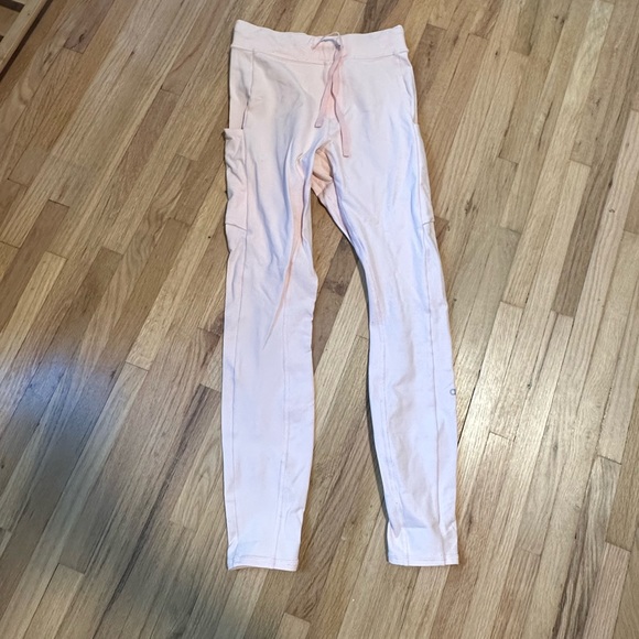 Alo Checkpoint Legging - Picture 3 of 3